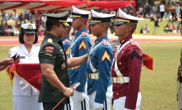 Taruna Akmil Dilibatkan Latih Siswa Sekolah Rakyat, PGRI Pertanyakan Peran Guru