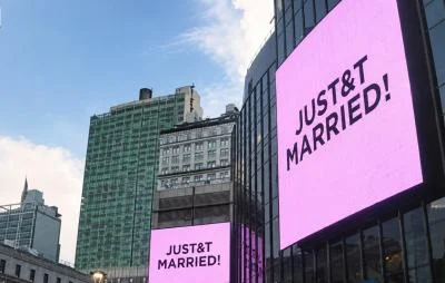 Taylor Swift Umumkan Pernikahan Lewat Jumbotron di Luar MSG