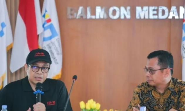 Tiga dari Lima Anak Palsukan Usia untuk Akses Medsos