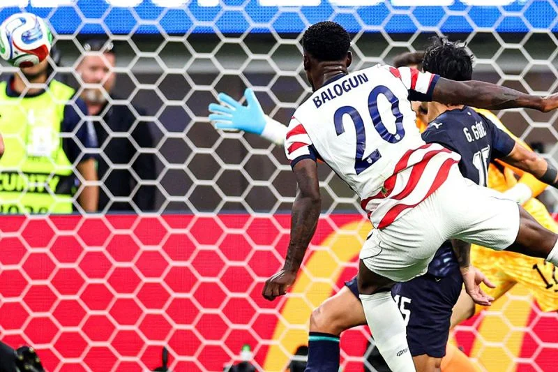 UEFA Tanggapi Kasus Folarin Balogun: Kredibilitas Kompetisi Dirusak