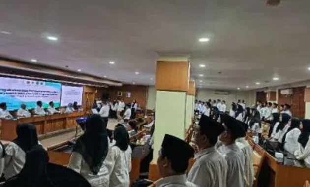 UIN Jakarta Tegaskan Status Guru Triguna Tetap Aman, Tata Kelola Sekolah Beralih ke Sistem BLU UIN Jakarta Tegaskan Status Guru Triguna Tetap Aman, Tata Kelola Sekolah Beralih ke Sistem BLU