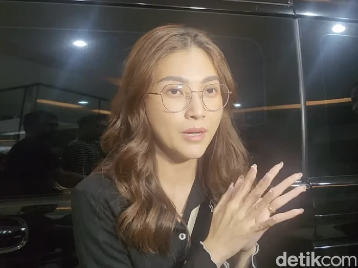 Viral Petisi Boikot Sarwendah, Akun Instagram Cabinet Couture Diblokir